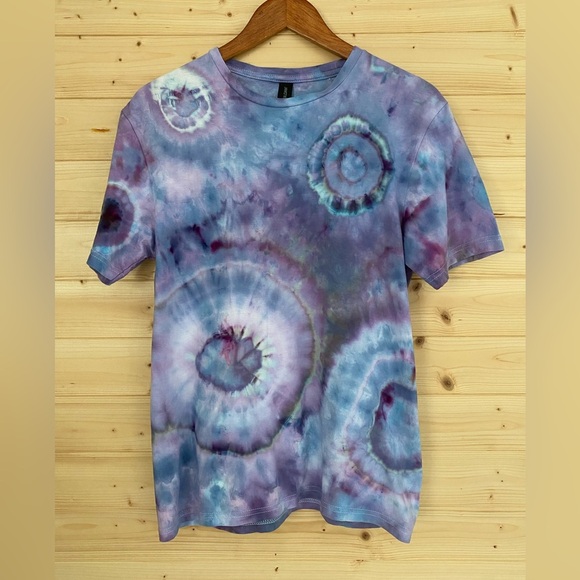 NEW Unisex GILDAN Soft Style | Tie-Dye T-Shirt | Color: Purple and Blue | Size M - Picture 1 of 8